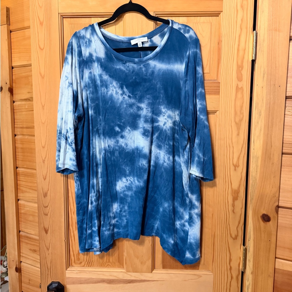 new directions Blue Tie-Dye Scoop Neck Long Sleeve Top